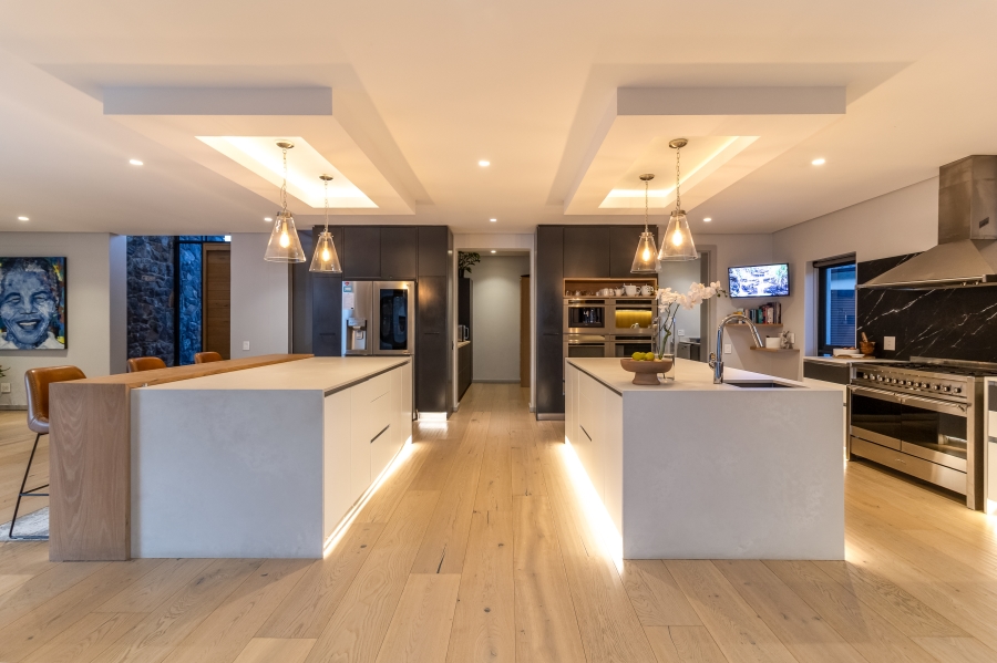 5 Bedroom Property for Sale in Pearl Valley at Val de Vie Western Cape